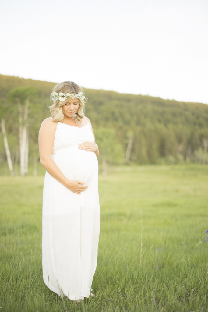 maternity photographs in BC, Canada