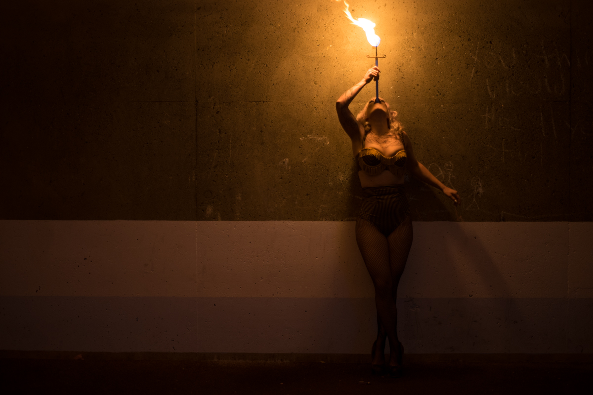 Vivianne Oblivion Fire Artist - Ned Tobin