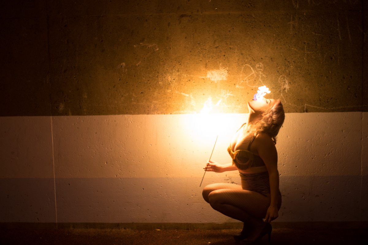 Vivianne Oblivion Fire Artist - Ned Tobin